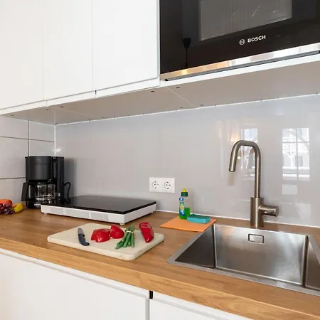 668 &quothome Sweet Home&quot