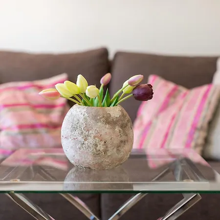 668 &quothome Sweet Home&quot